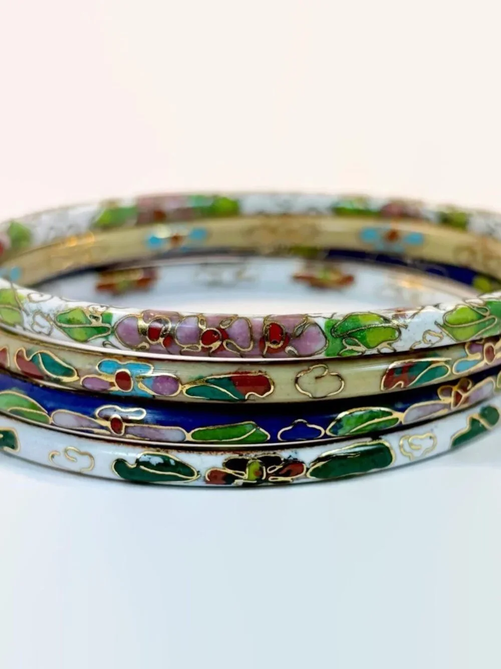 Vintage, Cloisonne Bracelets, Vintage, Lot, 4 Set, Blue, White, Cream, Stack - Picture 3 of 4